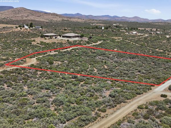 00 S Chicago Street, Unit 5, Mayer, AZ 86333