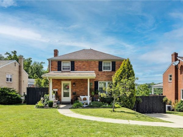 4470 Woodhill Dr, Homestead, PA 15120
