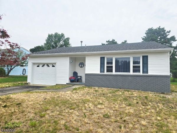 214 Westbrook Dr, Berkeley, NJ 08757