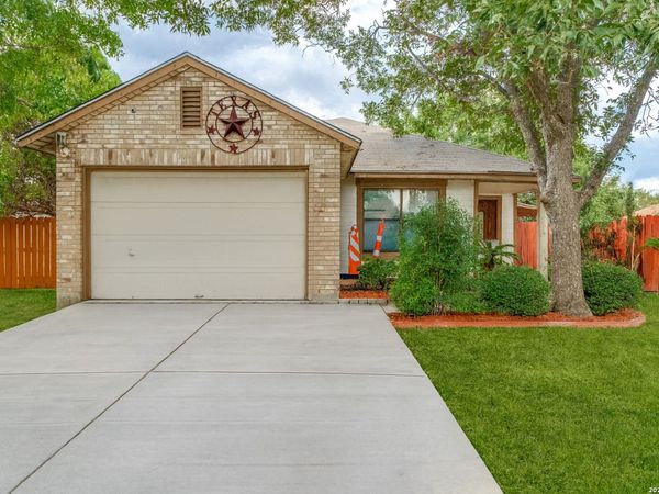 11335 Tabletop Ln, San Antonio, TX 78245