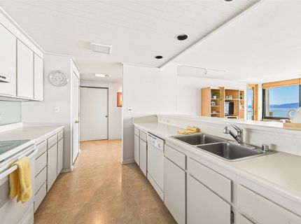 9200 Brockway Springs Drive, Kings Beach, CA 96143 Photo