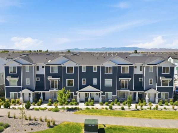 1727 E WOLVERINE WAY , Eagle Mountain, UT 84005