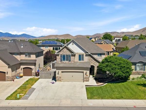 3817 E PINEHURST DR , Eagle Mountain, UT 84005