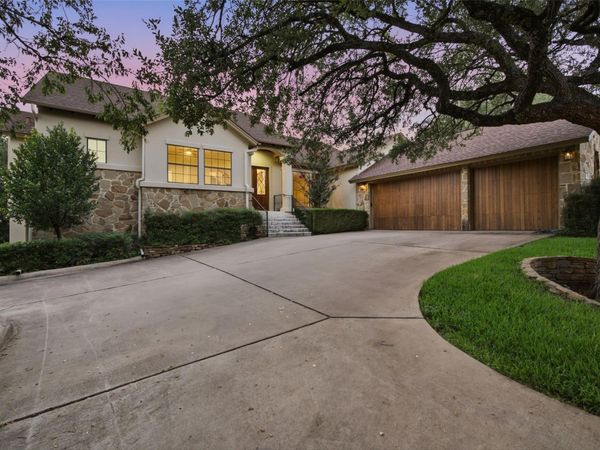 108 Crest View DR, Lakeway, TX 78734