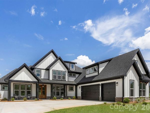 4606 Quiet Rail Court, Lancaster, SC 29720