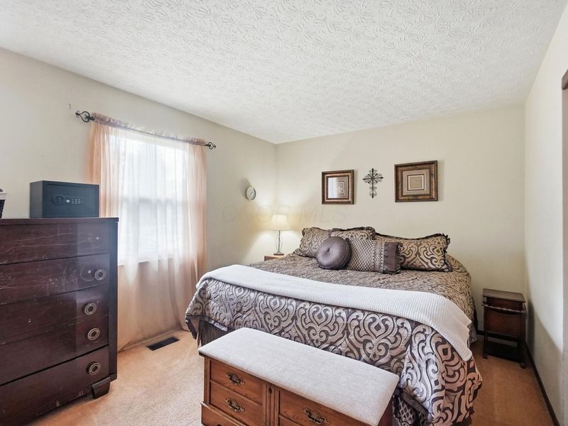 352 Timbercreek Road, Reynoldsburg, OH 43068 Photo 17