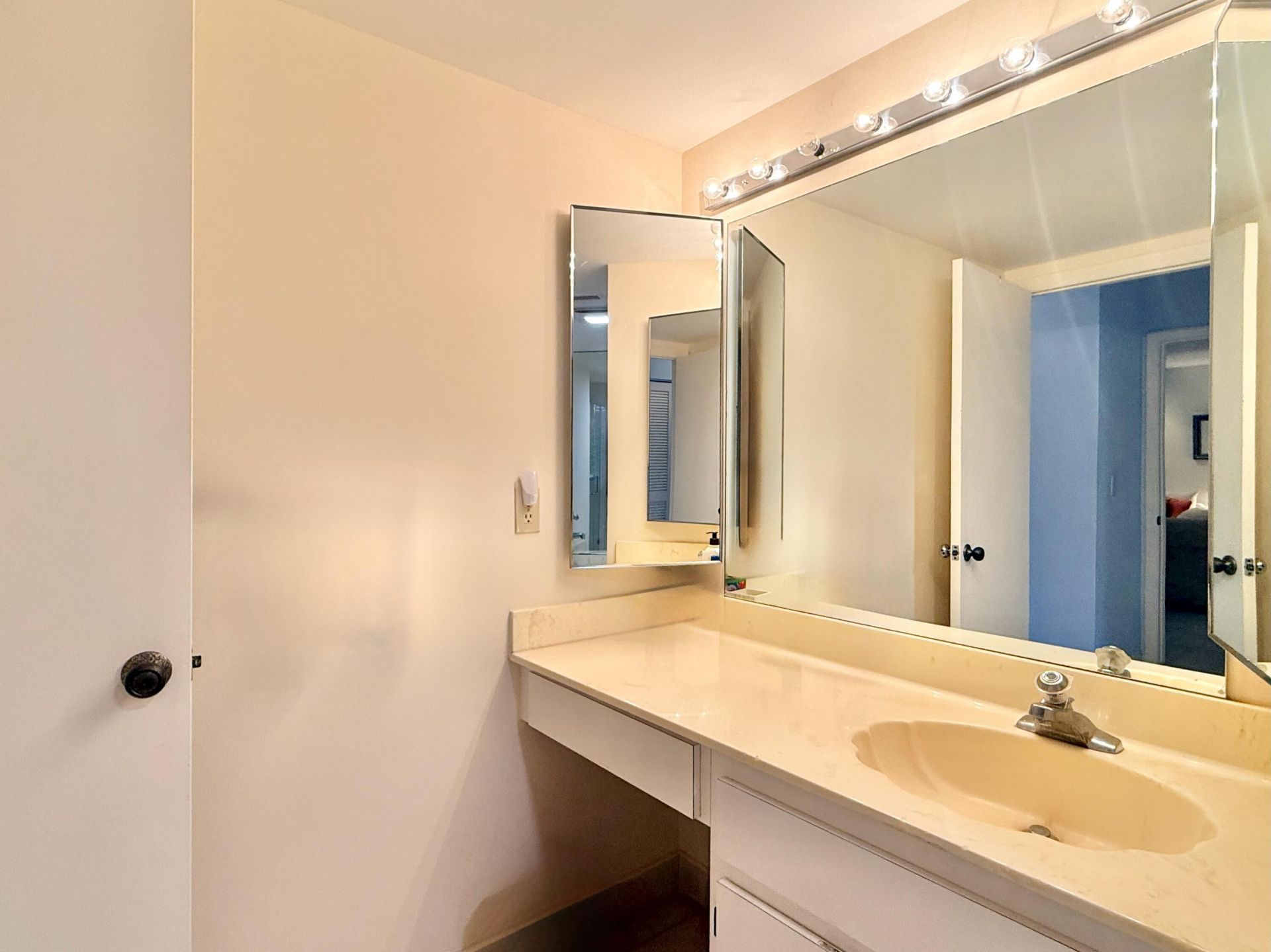 19 Westgate Lane, Unit 19f, Boynton Beach, FL 33436 Photo