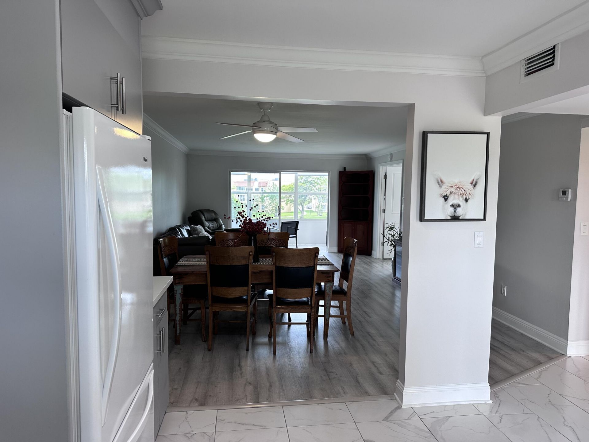 9300 Sunrise Lakes Boulevard, Unit 309, Sunrise, FL 33322 Photo