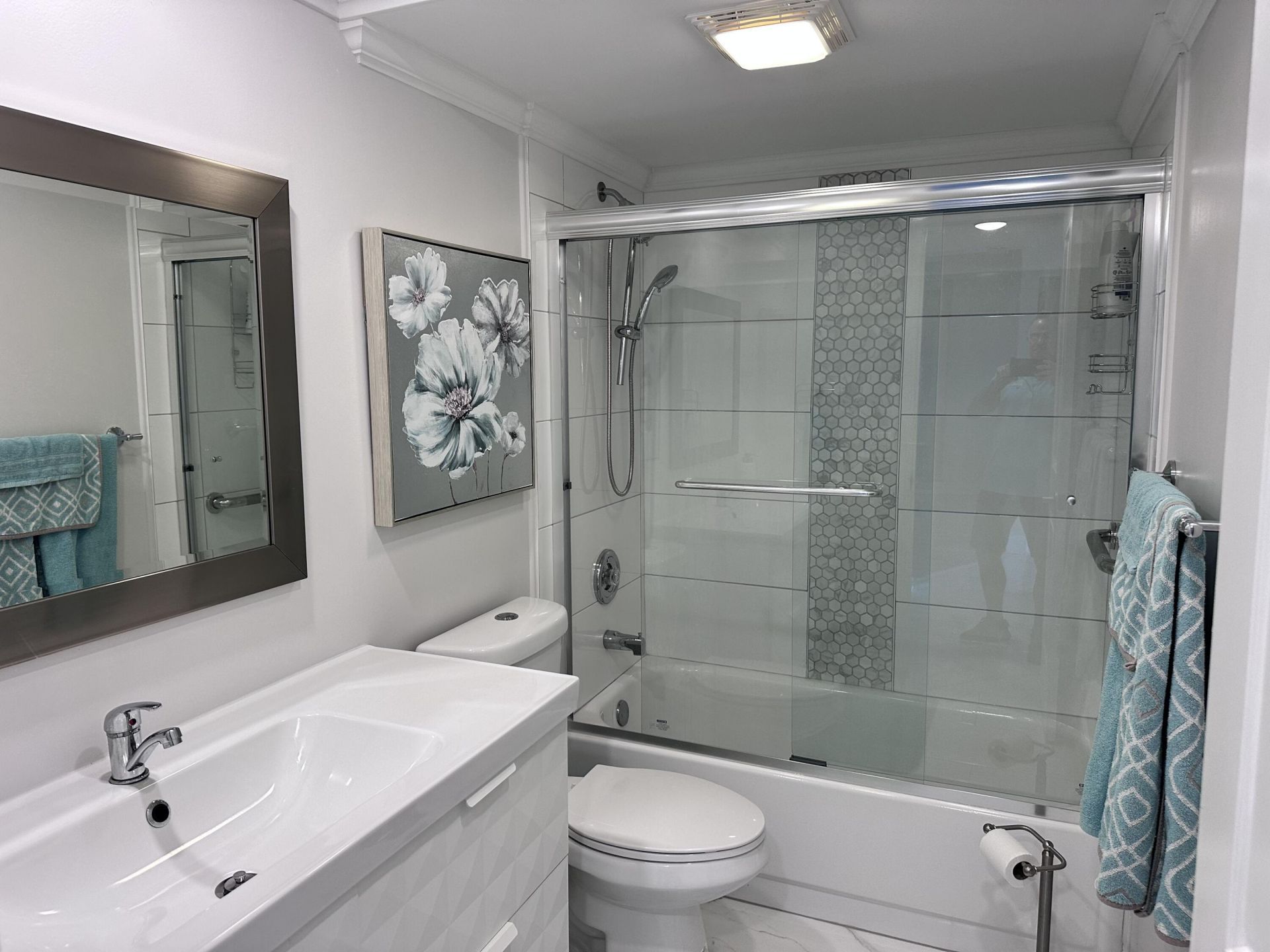 9300 Sunrise Lakes Boulevard, Unit 309, Sunrise, FL 33322 Photo