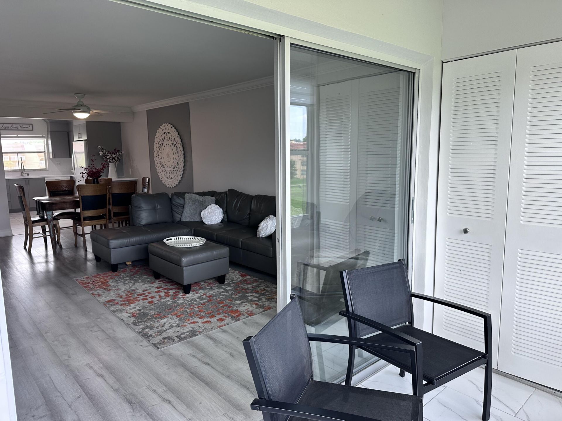 9300 Sunrise Lakes Boulevard, Unit 309, Sunrise, FL 33322 Photo