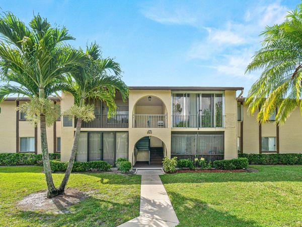 223 Pine Hov Circle, Unit A-2, Greenacres, FL 33463