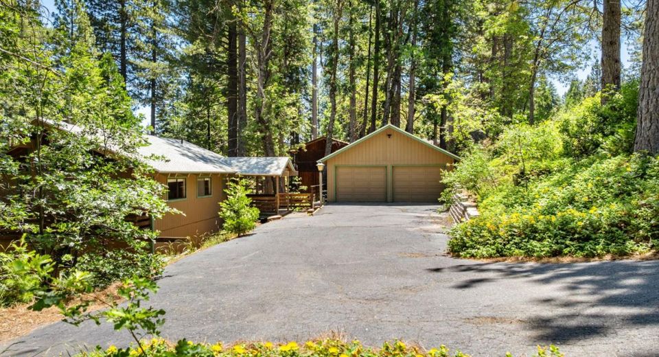 2594 Navajo, Dorrington, CA 95223 Photo