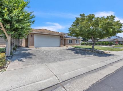 2011 Angelico Cir, Stockton, CA 95207 Photo