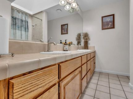 2011 Angelico Cir, Stockton, CA 95207 Photo