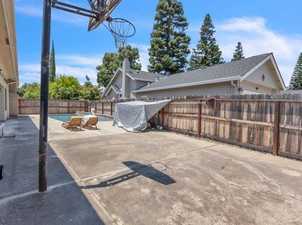 2011 Angelico Cir, Stockton, CA 95207 Photo