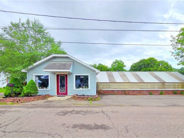 922 Spruce Street , Elmira, NY 14904