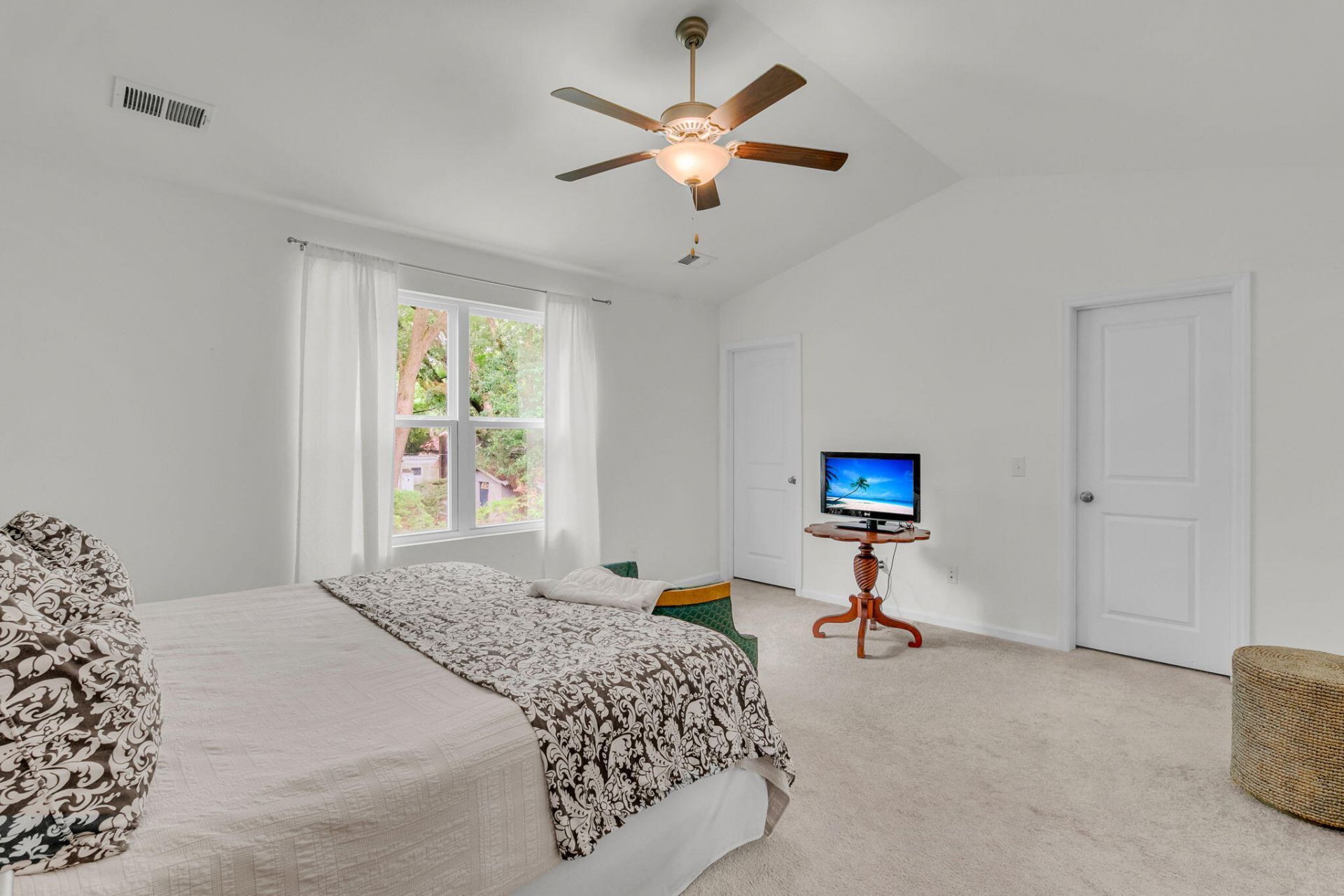 146 Spencer Circle Photo 11