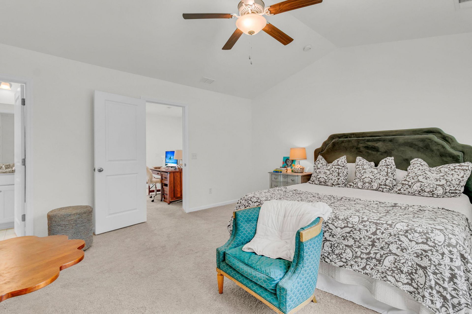 146 Spencer Circle Photo 12