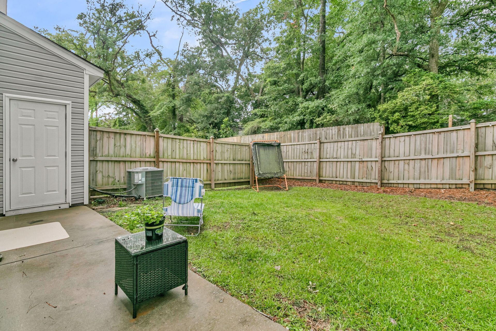 146 Spencer Circle Photo 33