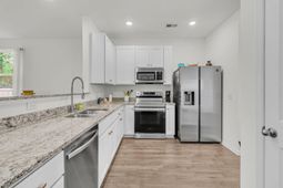 146 Spencer Circle photo 4