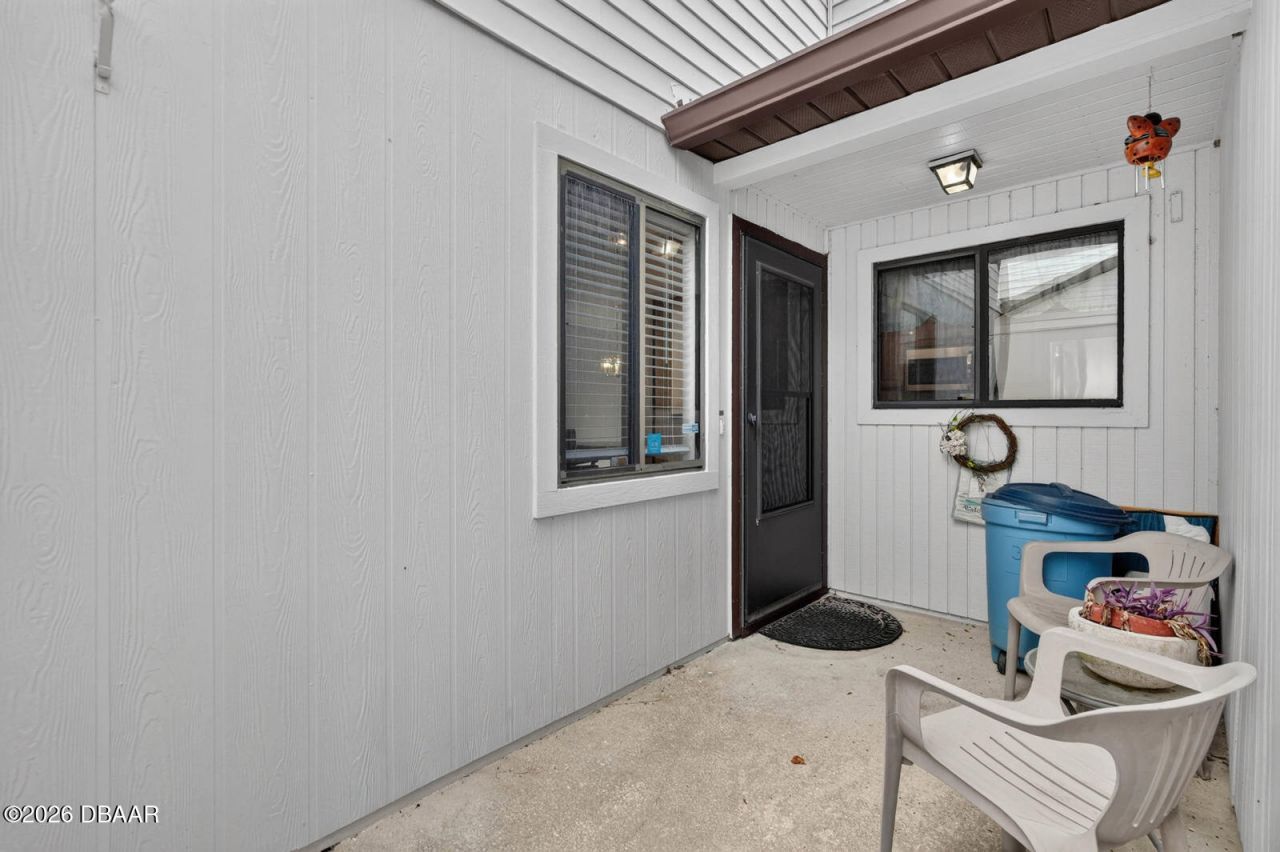 357 Castlewood Lane, New Smyrna Beach, FL 32168 Photo