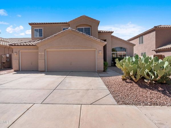 15825 S 1ST Avenue, Phoenix, AZ 85045