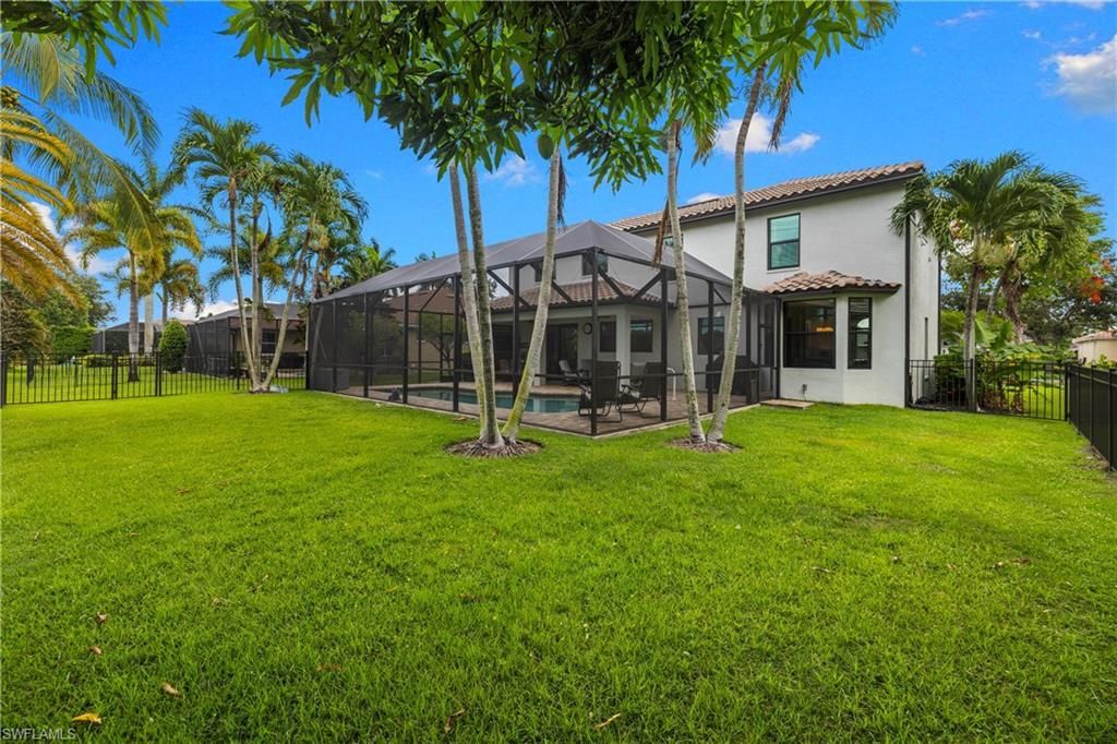 14590 Indigo Lakes Cir, Naples, FL 34119 Photo