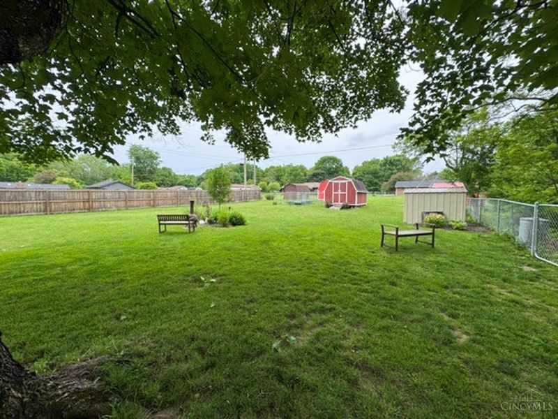 1730 S Weaver Road, Morgan Twp, OH 45053 Photo 5
