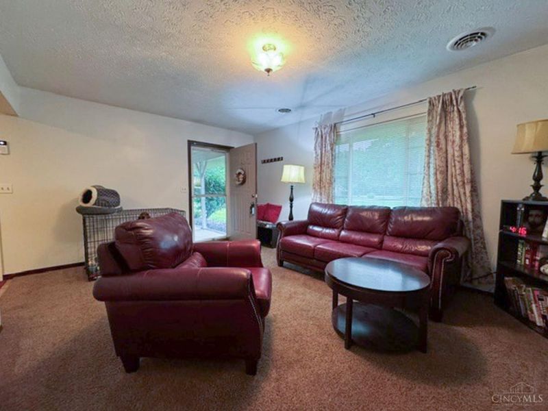 1730 S Weaver Road, Morgan Twp, OH 45053 Photo 9
