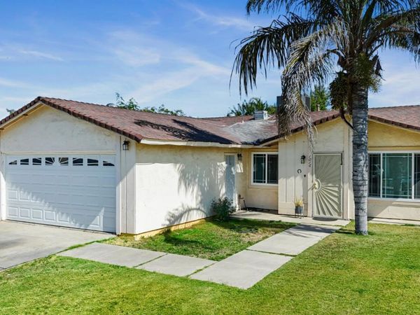 1016 Iris Street, Wasco, CA 93280