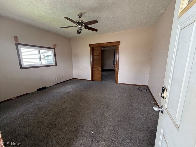 32 Cherry Road NW, Massillon, OH 44646 Photo 4