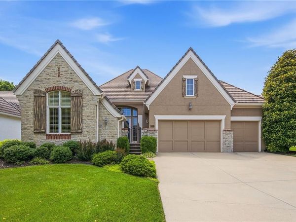 15212 Fontana Street, Leawood, KS 66224
