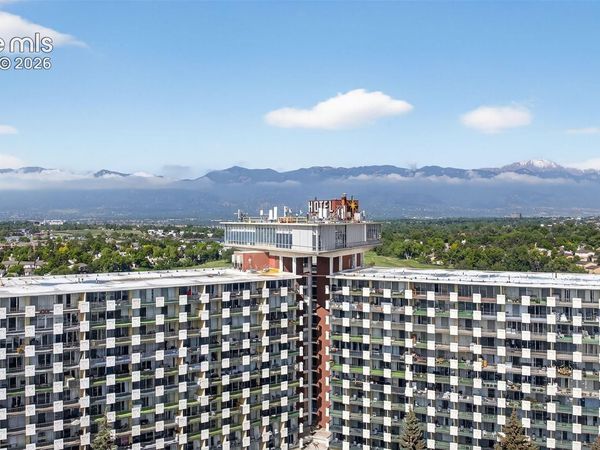 411 Lakewood Circle, Unit B614, Colorado Springs, CO 80910