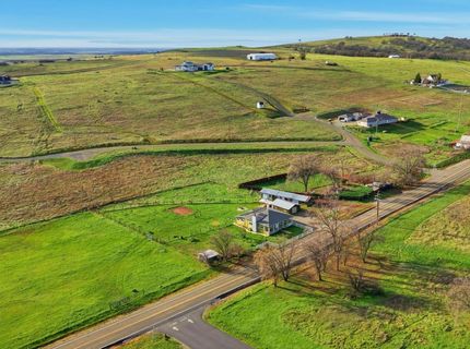 7580 Latrobe Rd, Shingle Springs, CA 95682 Photo
