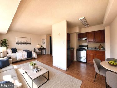 2101 CHESTNUT STREET, Unit 1807, PHILADELPHIA, PA 19103