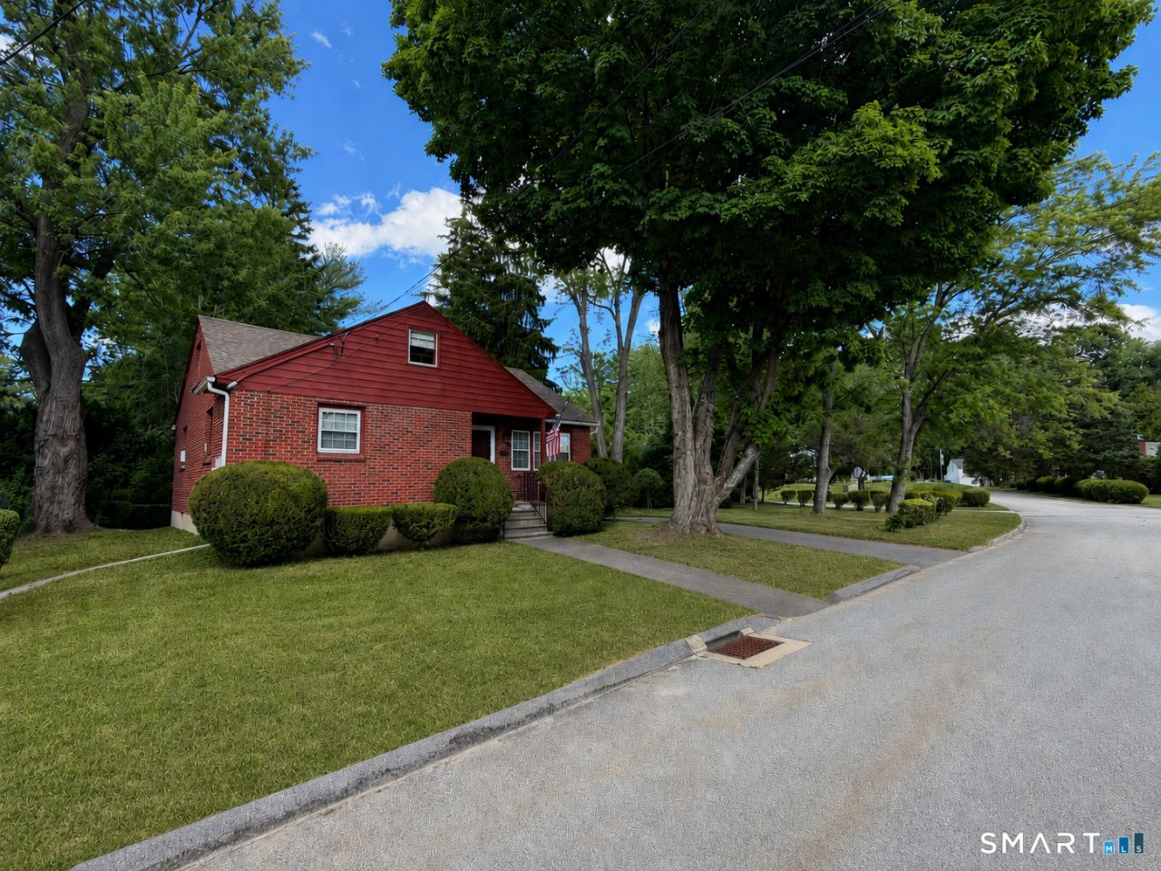 25 West Chapel, Torrington, CT 06790 Main Photo