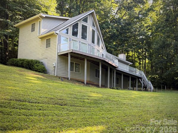 101 Friar Tuck Lane, Maggie Valley, NC 28751