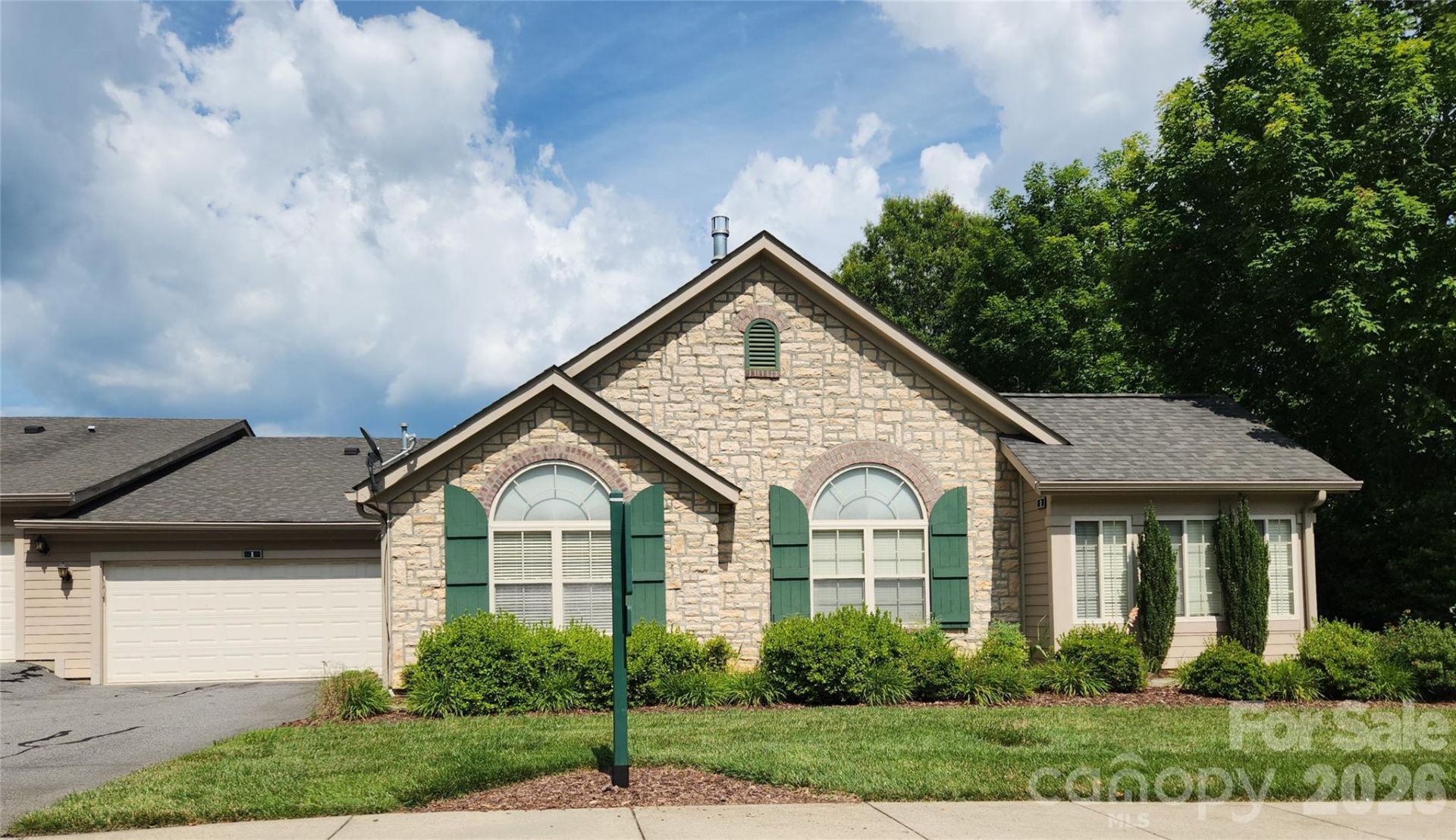 1 Mountain Meadow Circle, Weaverville, NC 28787 Main Photo