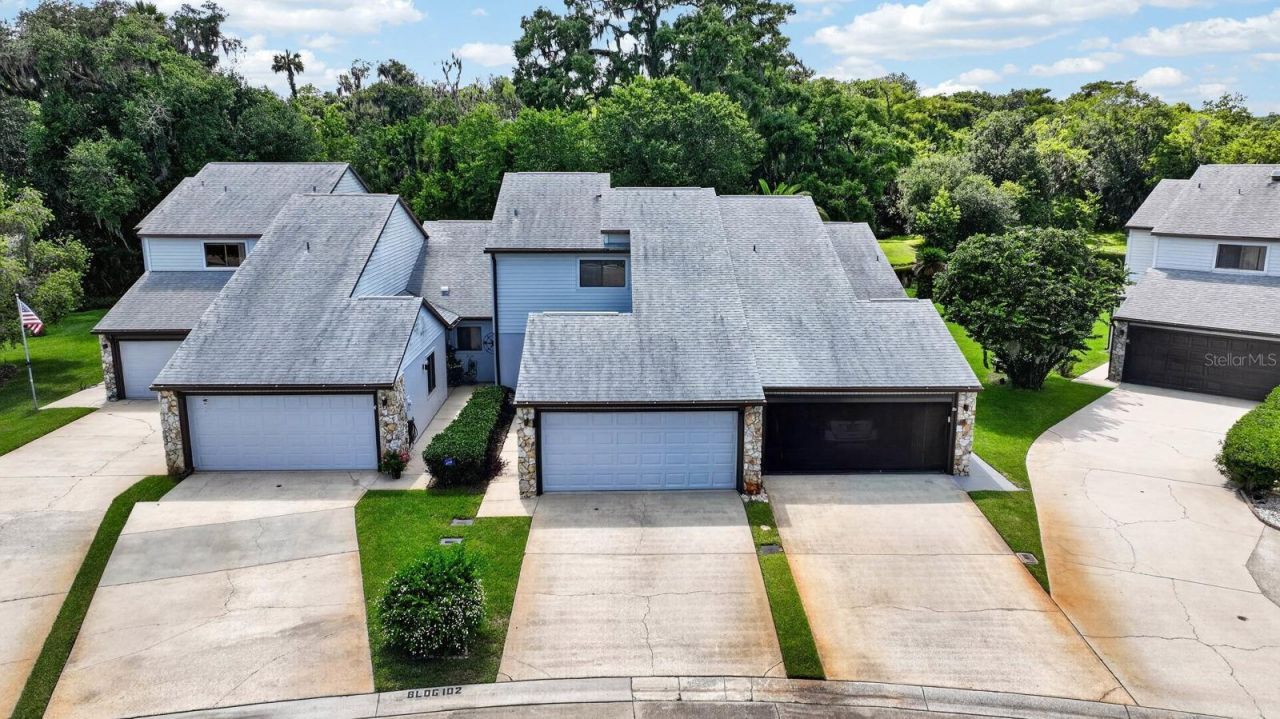 357 Castlewood Lane, New Smyrna Beach, FL 32168 Photo