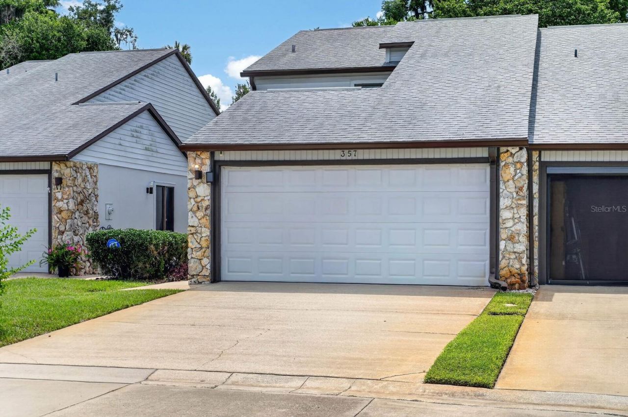 357 Castlewood Lane, New Smyrna Beach, FL 32168 Photo