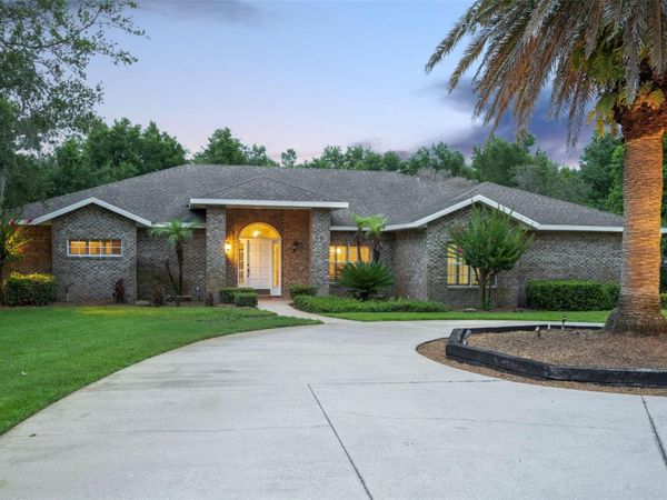 1303 ACRES DRIVE , APOPKA, FL 32703