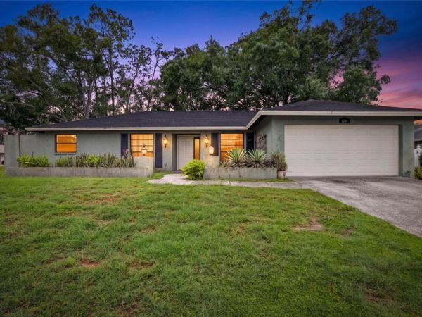 1201 SANDALWOOD DRIVE , PLANT CITY, FL 33563