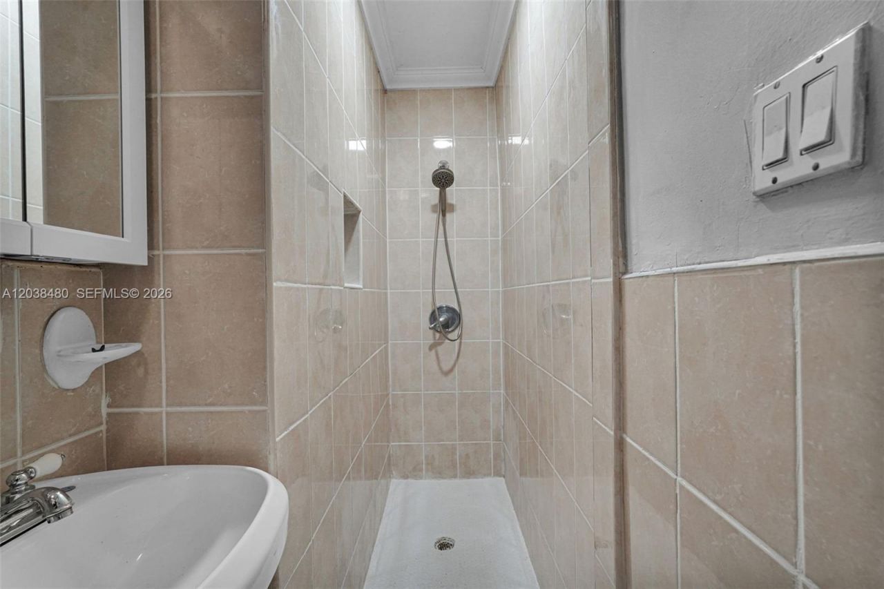 6610 Johnson St , Hollywood, FL 33024 Photo