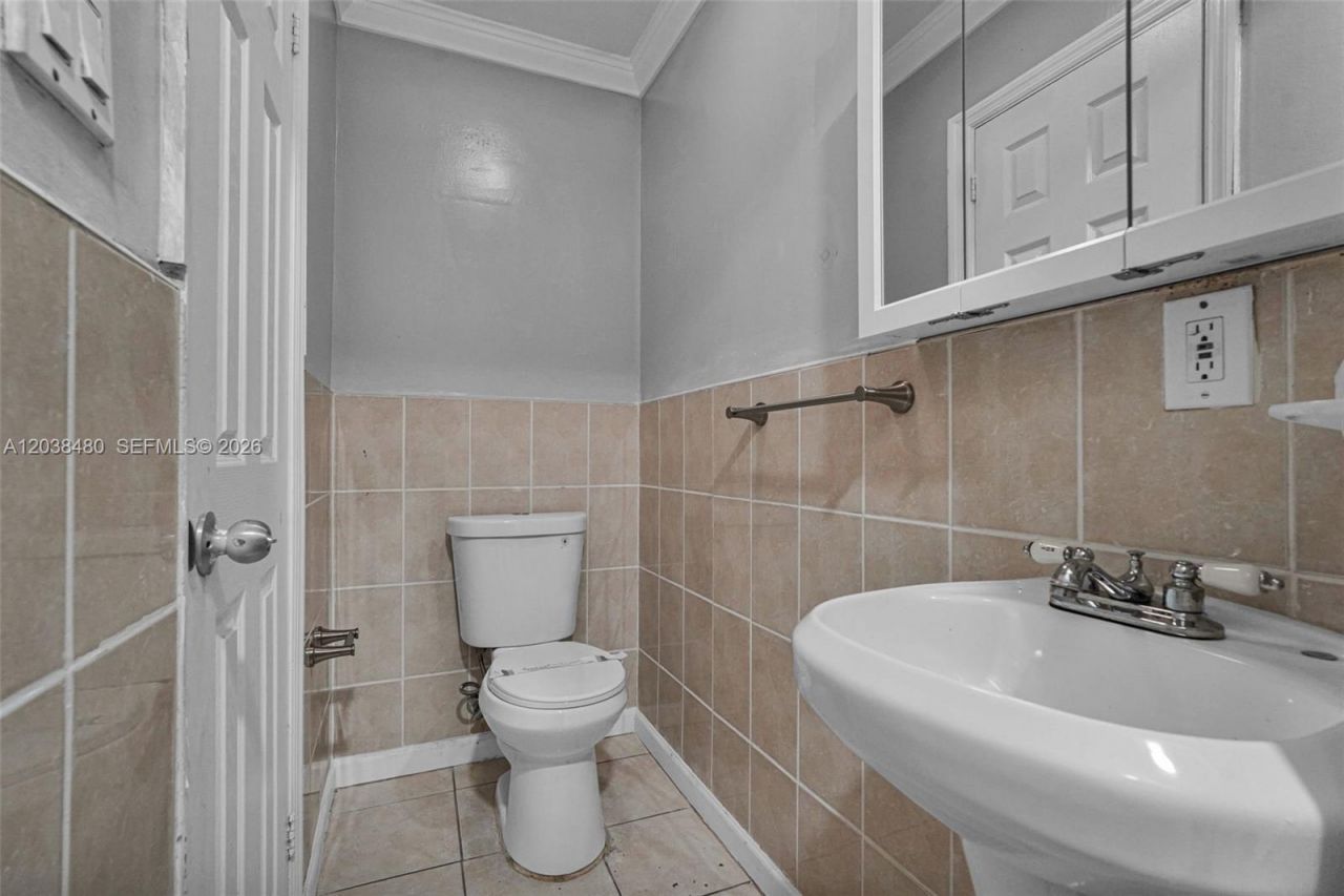 6610 Johnson St , Hollywood, FL 33024 Photo