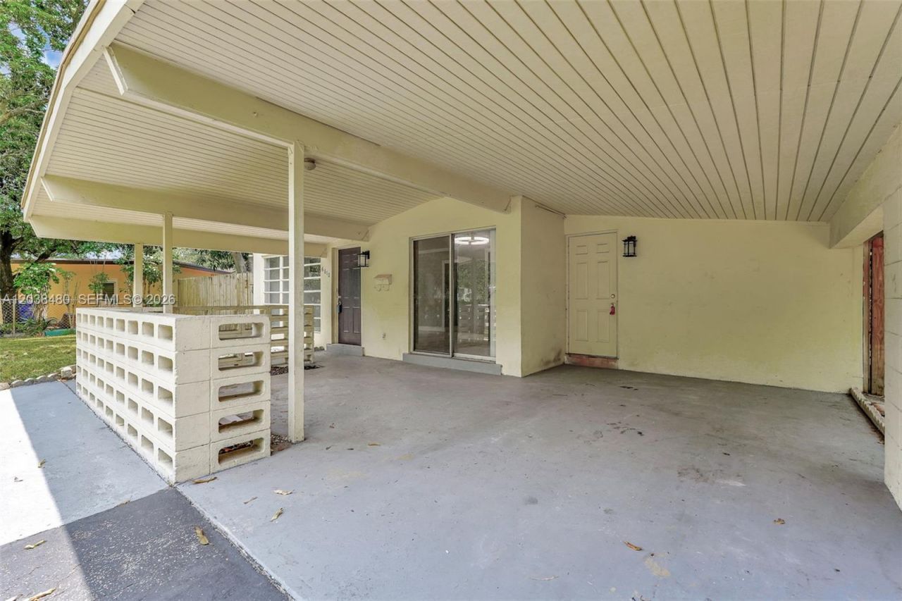 6610 Johnson St , Hollywood, FL 33024 Photo