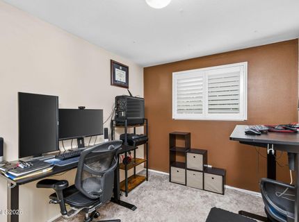 5885 Foxtail Drive, Reno, NV 89502 Photo