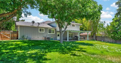 5885 Foxtail Drive, Reno, NV 89502 Photo