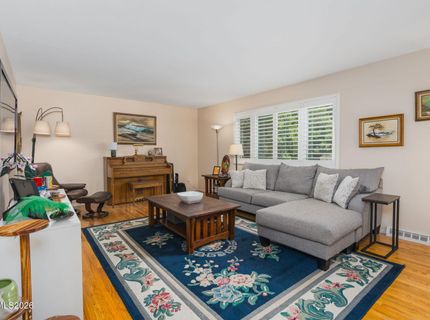 5885 Foxtail Drive, Reno, NV 89502 Photo