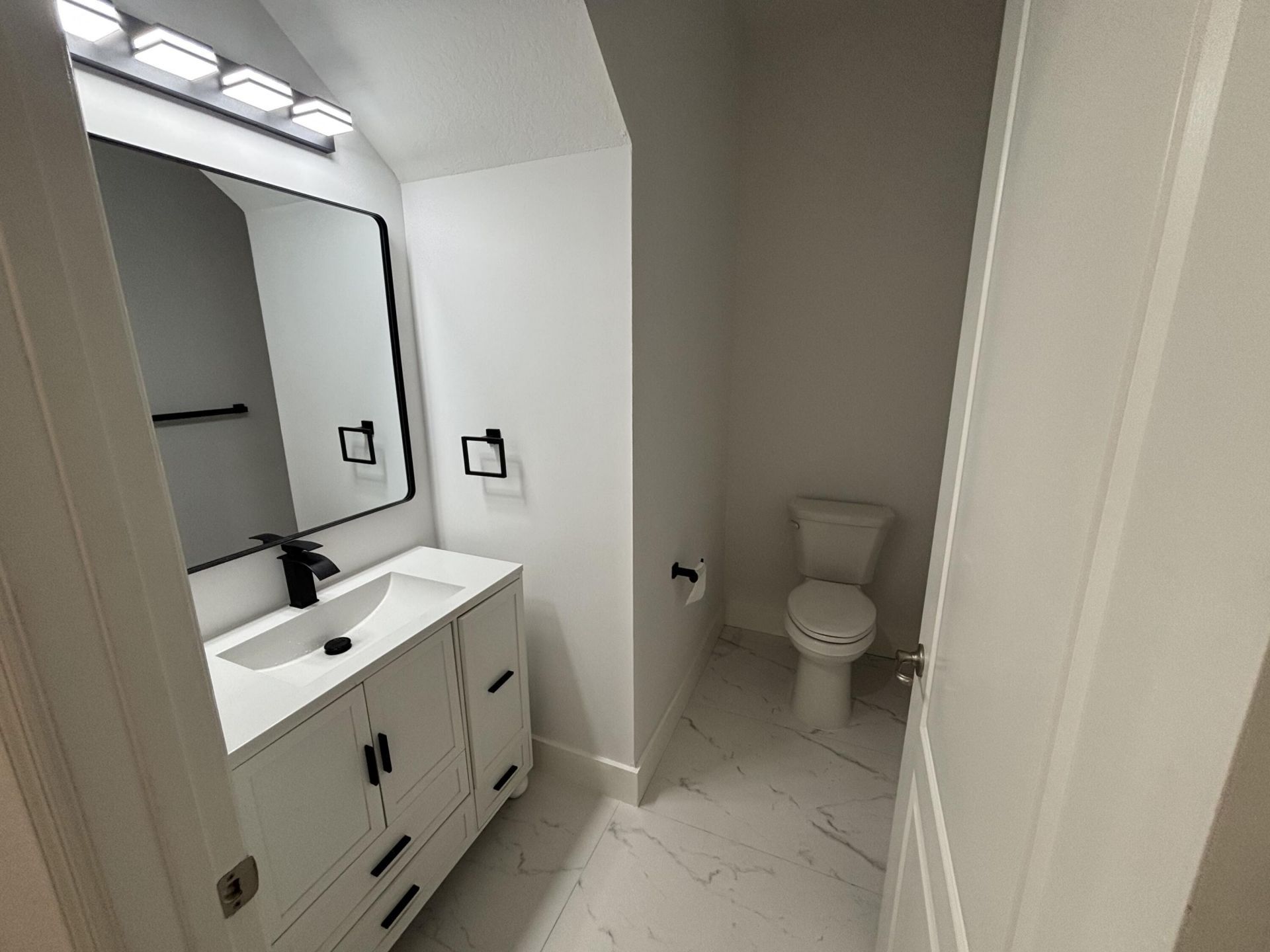 2789 Eagle Rock Circle, Unit 207, West Palm Beach, FL 33411 Photo