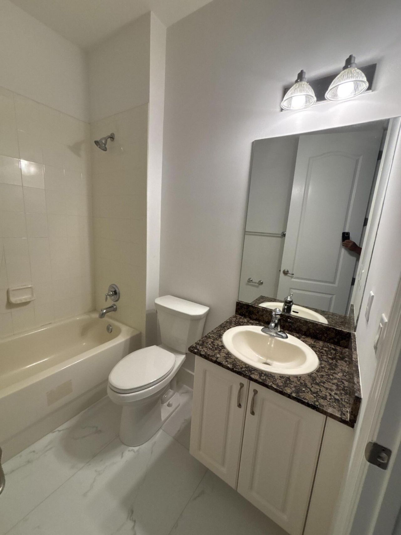2789 Eagle Rock Circle, Unit 207, West Palm Beach, FL 33411 Photo